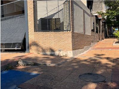 VENDO DUPLEX 3 DORMITORIOS EN BARRIO SAN VICENTE