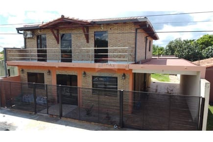 ATENCION!! HERMOSA CASA EN LIMPIO