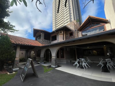 EN VENTA HERMOSA RESIDENCIA EN ASUNCIÓN 