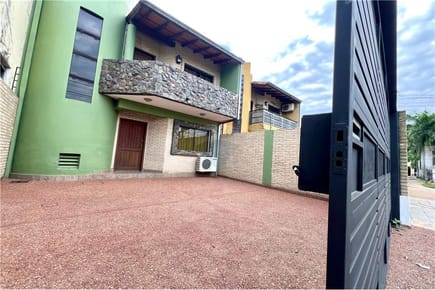 Vendo impecable Duplex amoblado en Lambare
