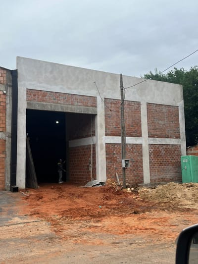 Alquiler deposito 420m2 con oficinas 