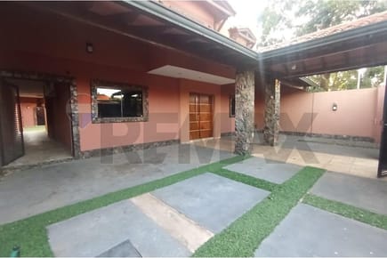Casa en Alquiler en Lambare 