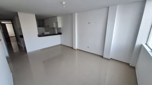 Tv/ Amplio Depa De 4 Dorm, En 2do Piso, Vista A Calle, A Unos Pasos De La Muni