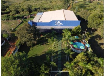 En venta quinta en Km 8 Monday - Presidente Franco