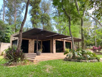 Vendo Casa de 4.238 M2 en San Bernardino, Zona Anfiteatro 