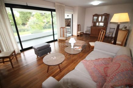 Apartamento de 2 dormitorios y 3 baños en Carrasco, Montevideo