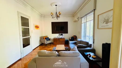 En Venta, Apartamento De 3 Dorm + Serv, 2 Baños, Balcón_ Centro