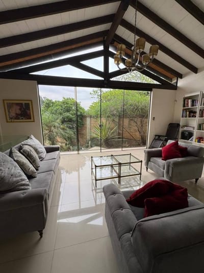 Vendo Hermosa Casa En Lambare Casi Peron Y Cacique 