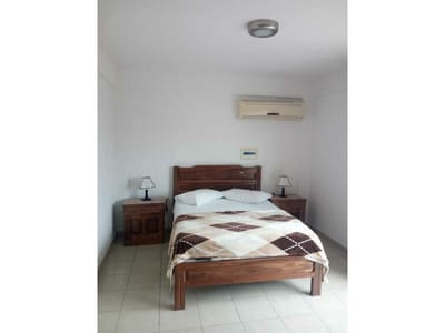 Departamento amoblado de 1 dormitorio zona Calle Arenales.