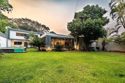 VENDO CASA ARQUITECTURA MINIMALISTA 