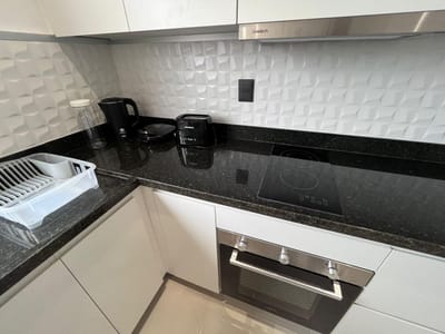 Vendo Departamento Amoblado!!  Edificio Molas Tower