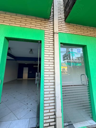 Alquiler de Local Comercial de 72 m² en Villa Elisa