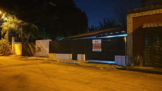 CASA EN VENTA  EN FDO. ZONA PASEO 1811