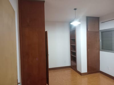 Alquilo Departamento En Barrio Carlos Antonio López, Asunción 