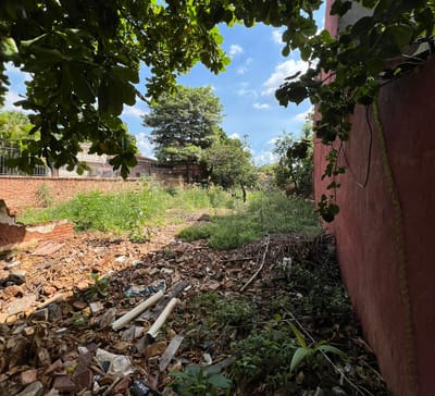 VENDO TERRENO EN LAMBARE SOBRE AVENIDA IMPORTANTE