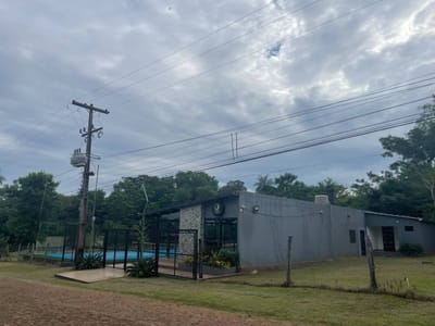 VENDO TERRENO CON GRAN POTENCIAL, ZONA FRUTERIA PARAGUARI