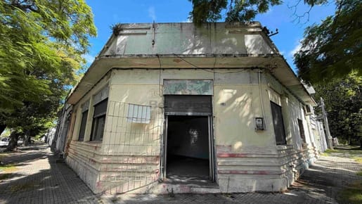 Local comercial en La Teja.