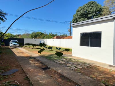 HERMOSA CASA EN VENTA EN MRA
