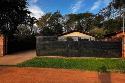Casa - Venta - Luque, Central, Paraguay