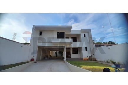 PROPIEDAD UNICA EN VILLA ELISA