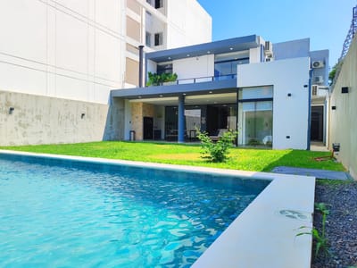VENDO RESIDENCIA DOMOTIZADA (INTELIGENTE)