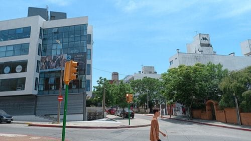 Oportunidad De Local Comercial Para Renta En Pocitos
