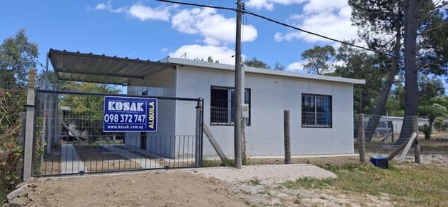 Kosak Alquila Casa de 2 Dormitorios en Parque del Plata Norte!