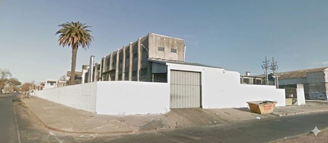 Alquiler | Depósito y local industrial con instalaciones completas