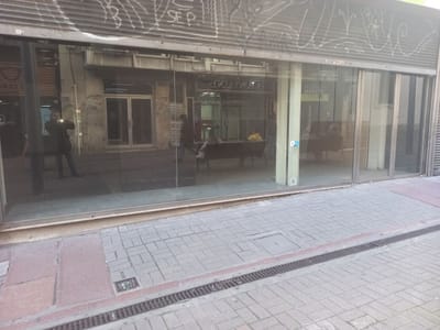 Excelente local sobre Sarandi apto todo rubro