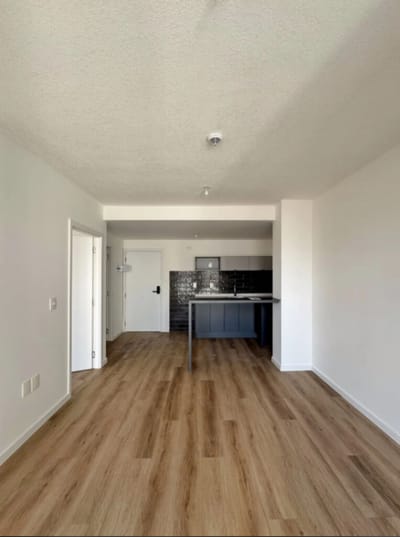 Alquiler 1 Dormitorio con Garage en el Cordón