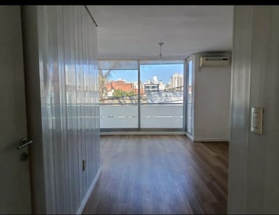 Apartamento de 1 dormitorio en alquiler en Puerto de Buceo bajos gastos comunes