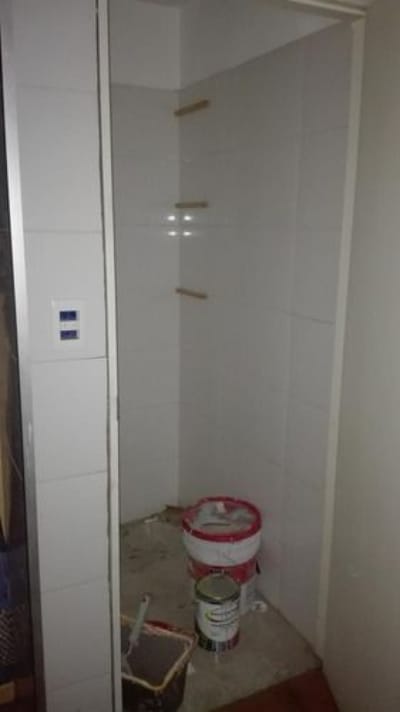 Excelente Local  De 155 M2  Sobre Peatonal Sarandi