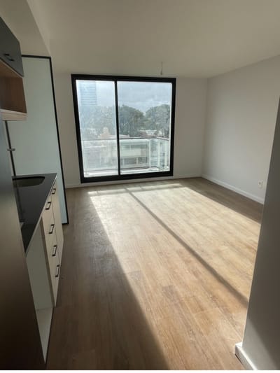 EN VENTA -  Monoambiente a Estrenar con Balcón - Rambla Buceo