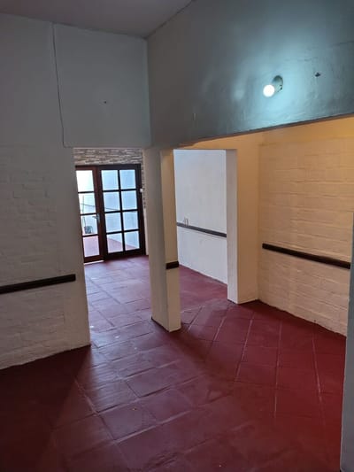 CASA EN VENTA Frente a PLAZA PRINCIPAL