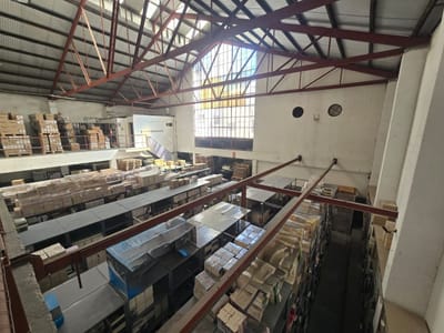 Venta edificio rentado en Centro – 1.834 m² con 5 unidades y 9% de rentabilidad