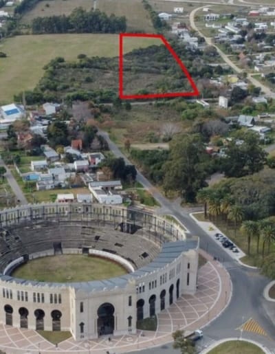 ¡Atención Inversores y Desarrolladores! Oportunidad Única en Colonia del Sacramento¡