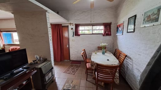 Venta casa 4 dormitorios + 1.050 m² de terreno, Paso Carrasco