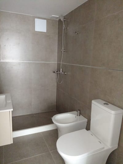 Venta apartamento con renta en Cordon sur