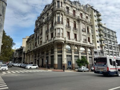 Venta Apto 3 dormitorios 2 baños