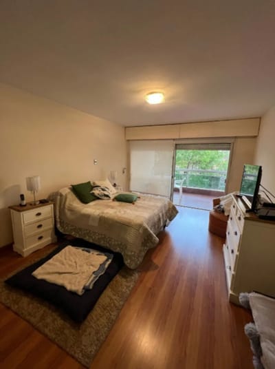 Venta Apartamento Pocitos 3 Dormitorios + Servicio, Piso Completo.+