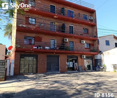 VENDO EDIFICIO DE 3 PISOS CON RENTA ACTIVA, B° SAN VICENTE