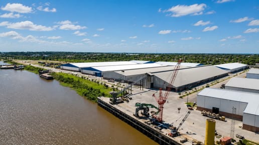 Alquilo depósito 2.500 M² cubiertos en MRA
