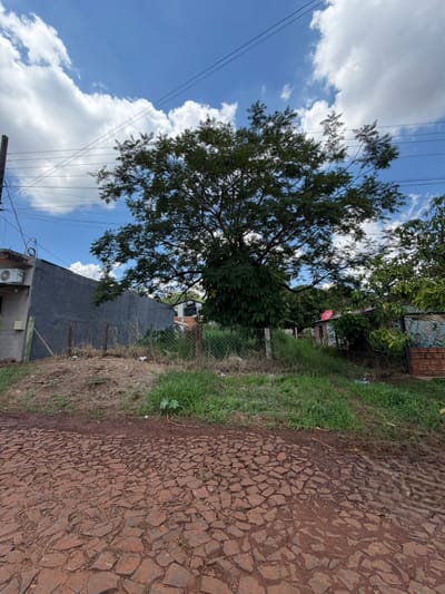 VENDO TERRENO KM 7 ACARAY