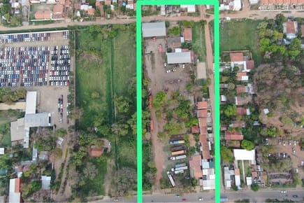 Propiedad Industrial y Comercial con Amplio Terreno en M.R.A