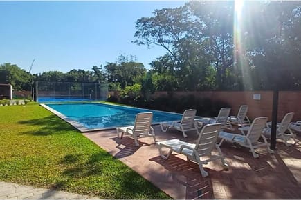 alquilo departamento amoblado en luque 