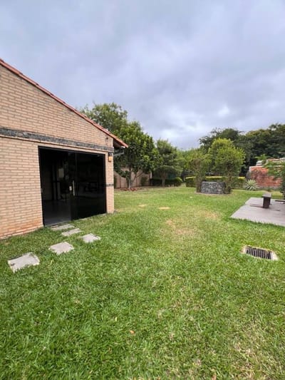 EN VENTA Casa en Limpio, Barrio Rincón del Piñón
