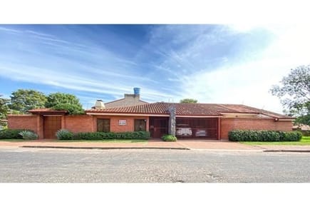 Casa-Venta-Ciudad de Chivas, Republicano, Asunción