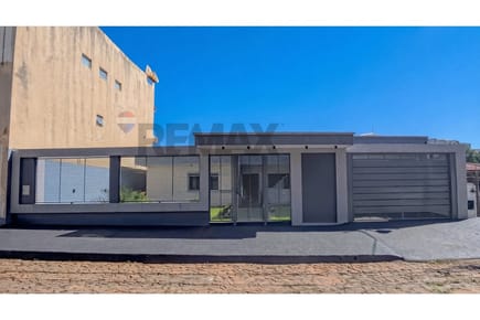Casa - Venta - Presidente Franco, Alto Paraná, Paraguay