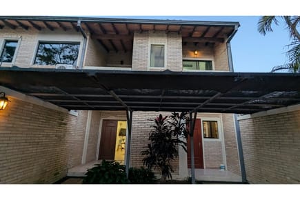 Dúplex en Venta – Ciudad de Luque Loma Merlo