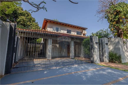Hermosa Casa - Zona Conmebol - Luque! 250,000 $